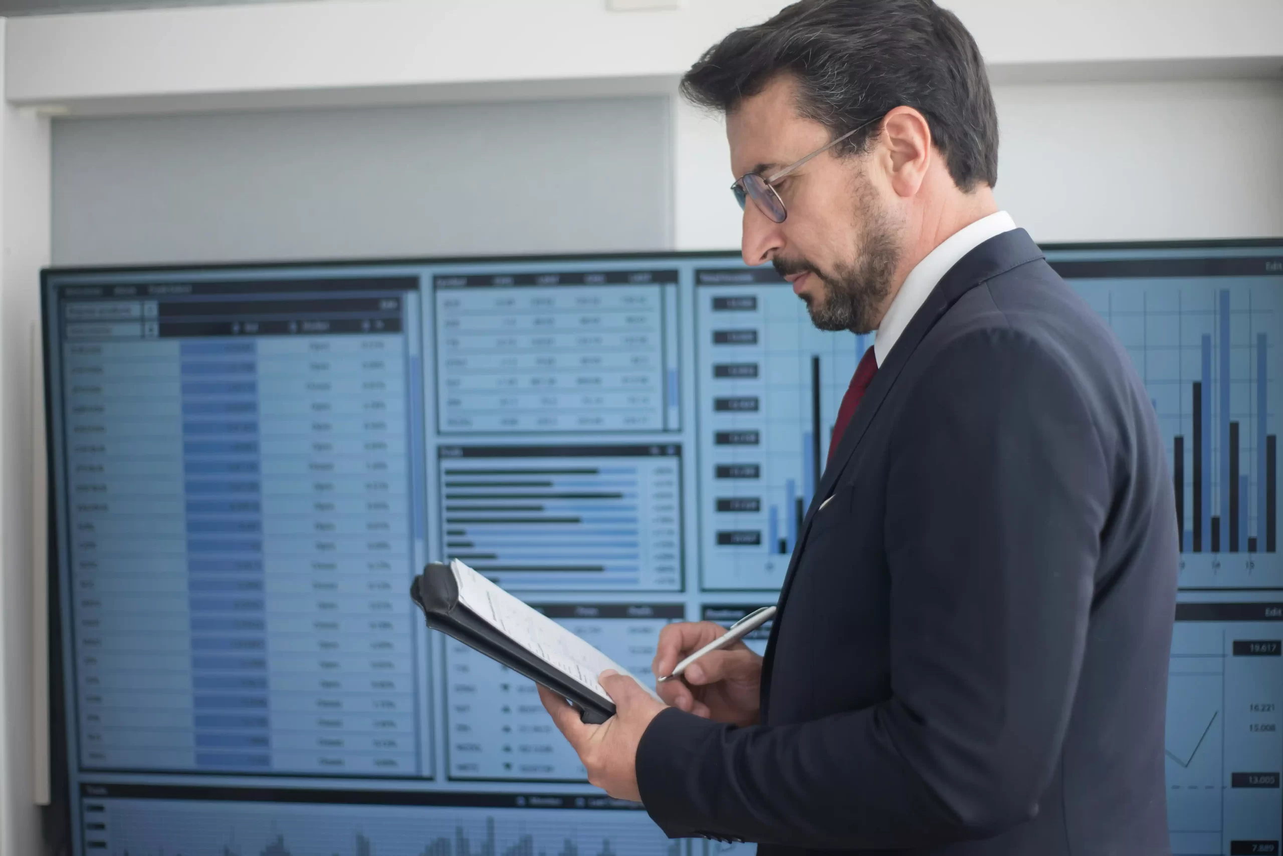 Data recovery expert scaled